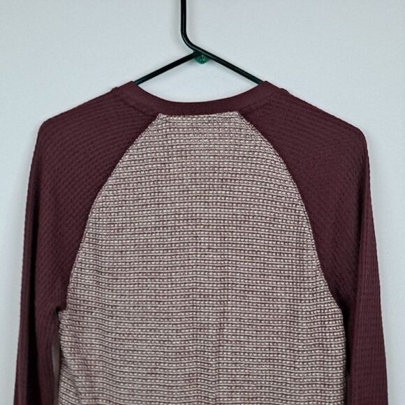 Old Navy Mens henley sweater  NWT - Picture 8 of 9